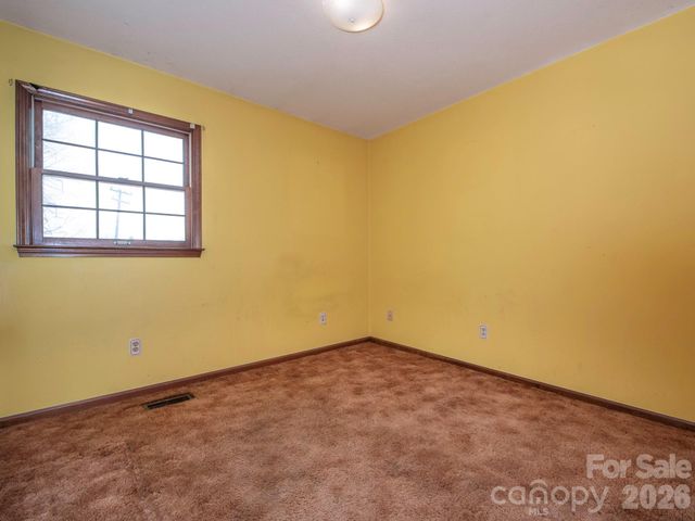 7701 Idlewild Drive, Concord, NC 28027