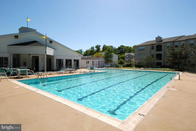 10-G SANDSTONE CT, Annapolis, MD 21403