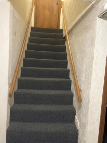 11907 W 49 Place, Shawnee, KS 66216