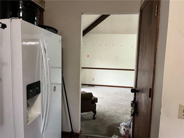 11907 W 49 Place, Shawnee, KS 66216