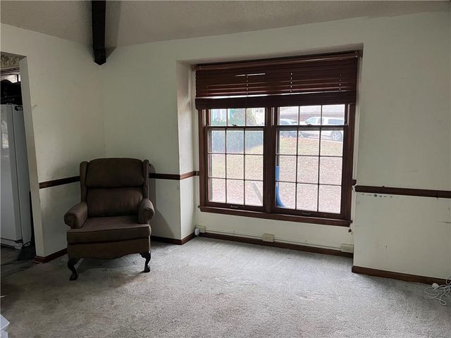 11907 W 49 Place, Shawnee, KS 66216