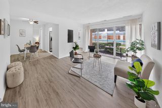 868 COLLEGE PKWY #102, Rockville, MD 20850