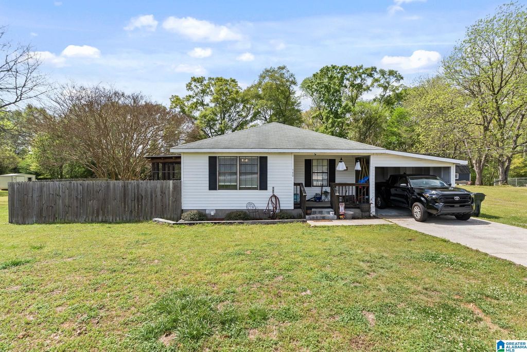 740 COUNTY ROAD 41, Clanton, AL 35046