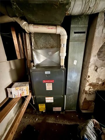 3634 SW 4th Street, Des Moines, IA 50315