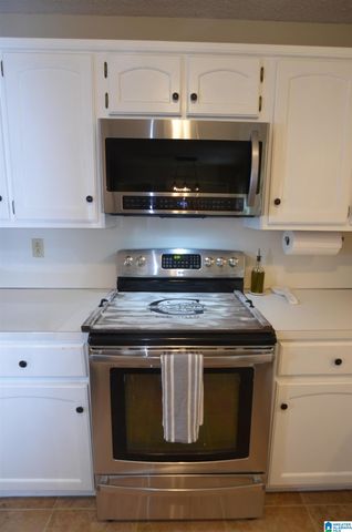 902 FALLING STAR LANE, Alabaster, AL 35007