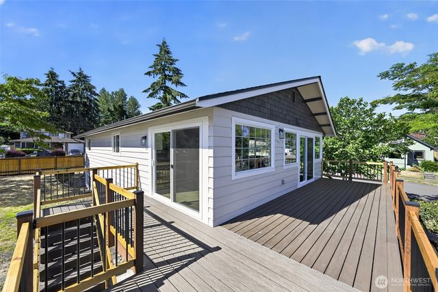 4901 N Winnifred Street, Ruston, WA 98407