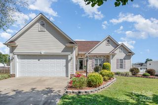 3709 Bentley Place SW, Concord, NC 28027