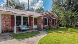 109 Robin Court, Summerville, SC 29485