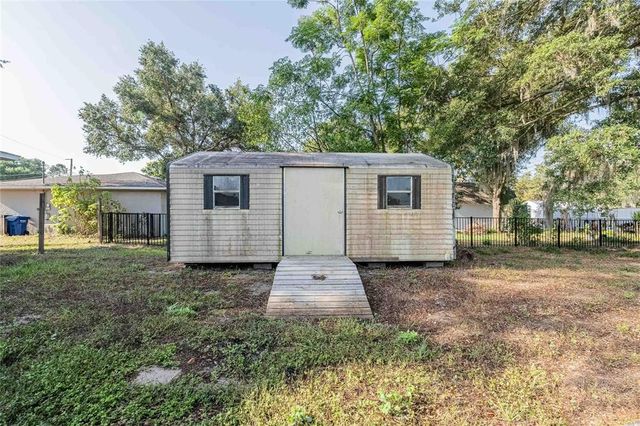 526 MARKLEN LOOP, Polk City, FL 33868