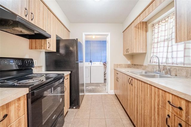 526 MARKLEN LOOP, Polk City, FL 33868