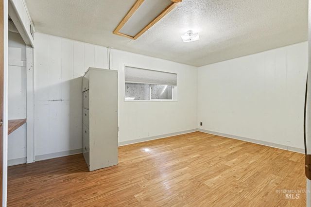 7518 W Sorenson Dr, Boise, ID 83709