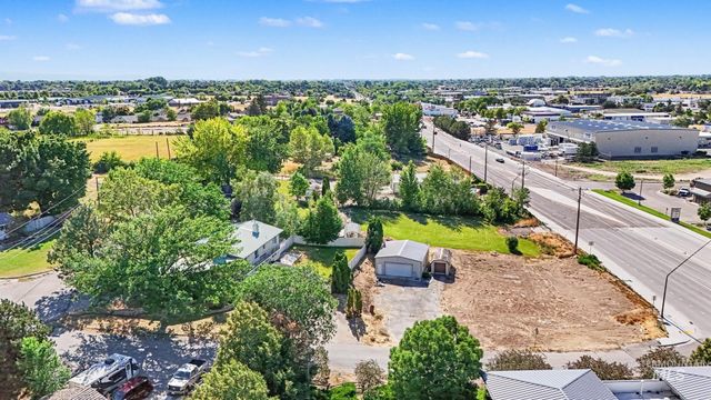7518 W Sorenson Dr, Boise, ID 83709