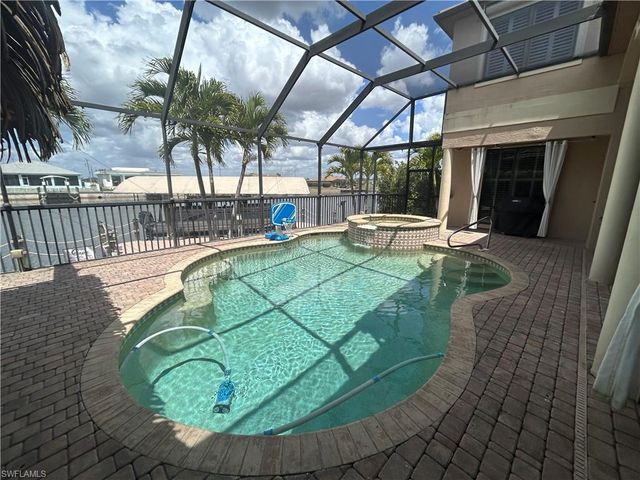 4301 NW 33rd ST, Cape Coral, FL 33993