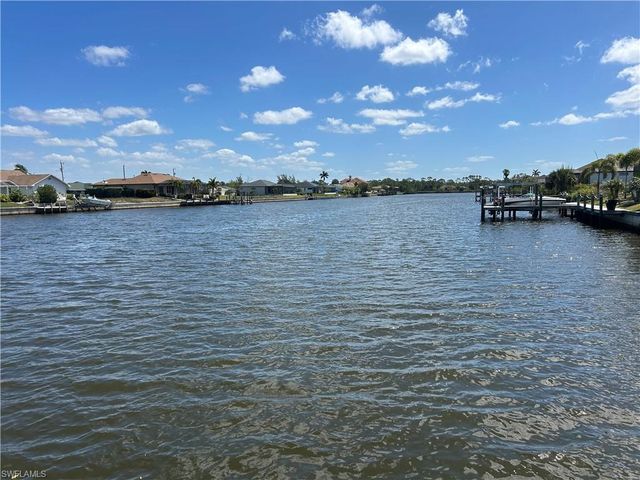 4301 NW 33rd ST, Cape Coral, FL 33993