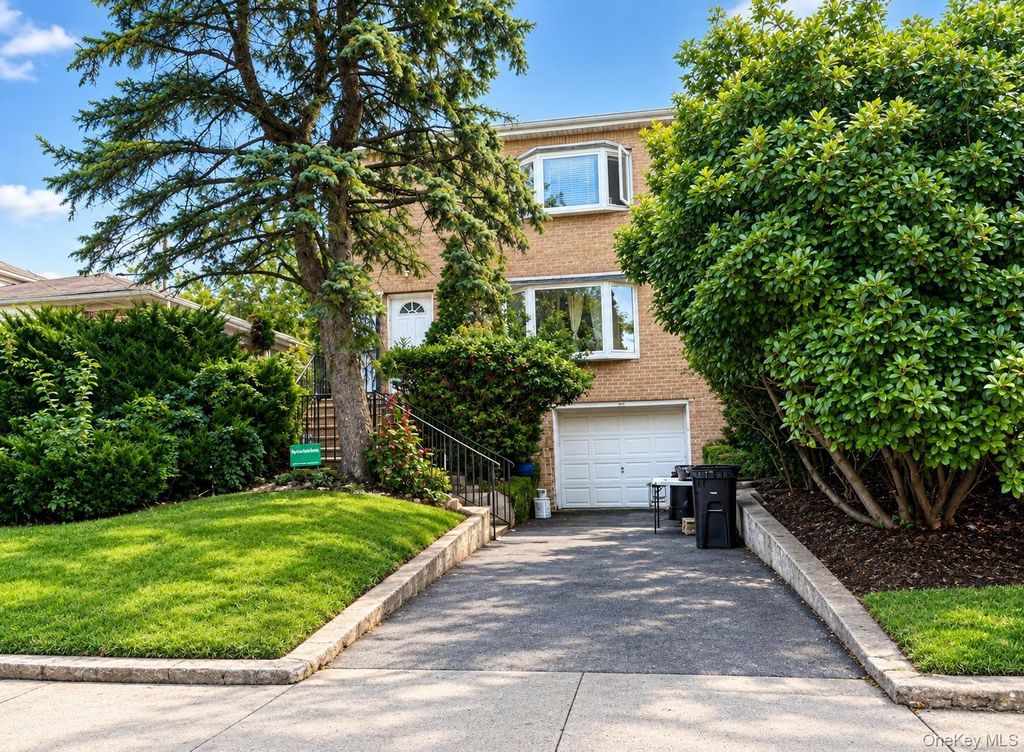 105-20 Ditmars Boulevard, East Elmhurst, NY 11369 — exterior