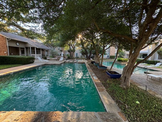 8600 Coppertowne Lane 502, Dallas, TX 75243