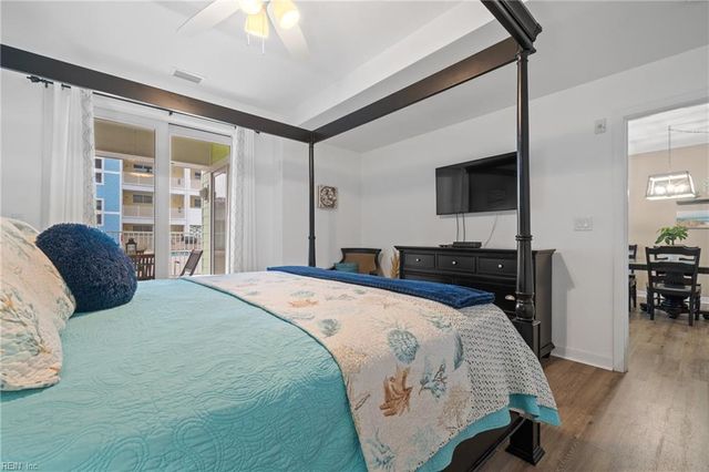 3738 Sandpiper Rd Unit 116B, Virginia Beach, VA 23456
