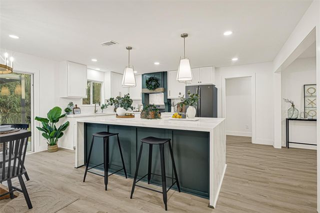 4834 Spellman Road, Houston, TX 77035