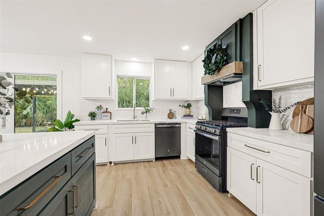 4834 Spellman Road, Houston, TX 77035