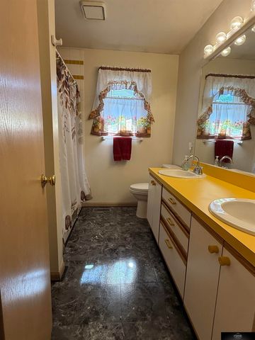 4201 Browning Street, Lincoln, NE 68516