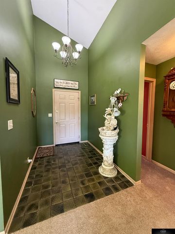 4201 Browning Street, Lincoln, NE 68516