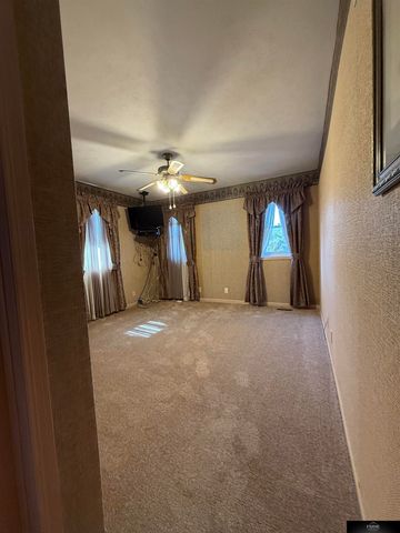 4201 Browning Street, Lincoln, NE 68516