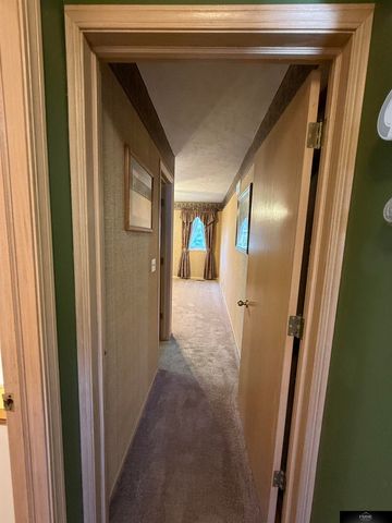 4201 Browning Street, Lincoln, NE 68516