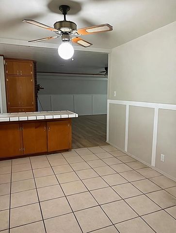 125 Glenhaven Drive, Azle, TX 76020
