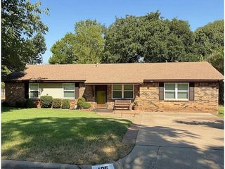125 Glenhaven Drive, Azle, TX 76020