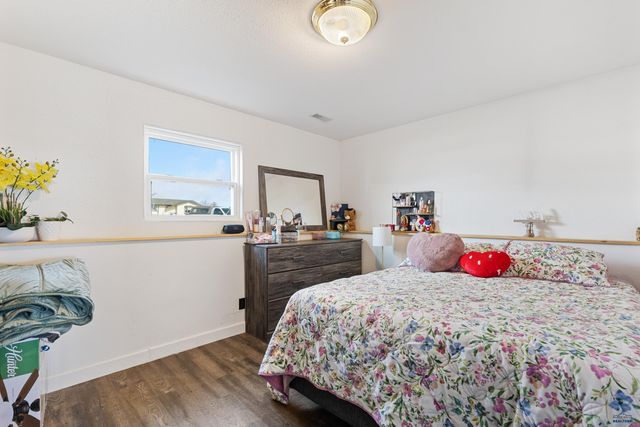 611 CARDINAL DR, Box Elder, SD 57719