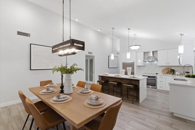 2521 N 87th Way, Scottsdale, AZ 85257