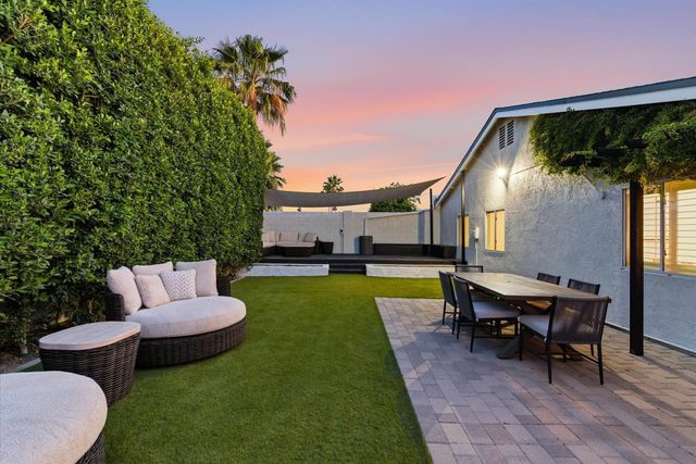 2521 N 87th Way, Scottsdale, AZ 85257