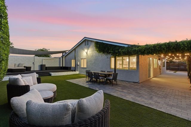 2521 N 87th Way, Scottsdale, AZ 85257