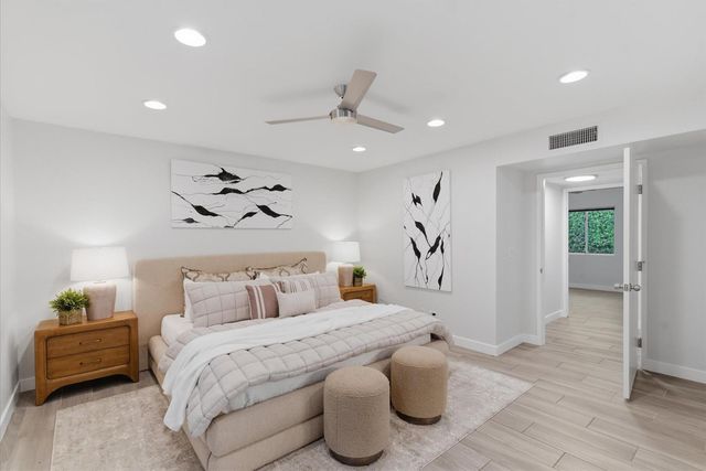 2521 N 87th Way, Scottsdale, AZ 85257
