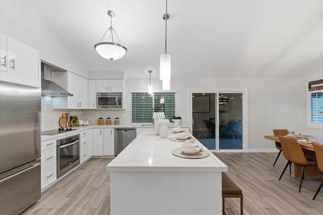 2521 N 87th Way, Scottsdale, AZ 85257