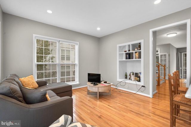 21762 CYPRESS VALLEY TER, Sterling, VA 20166