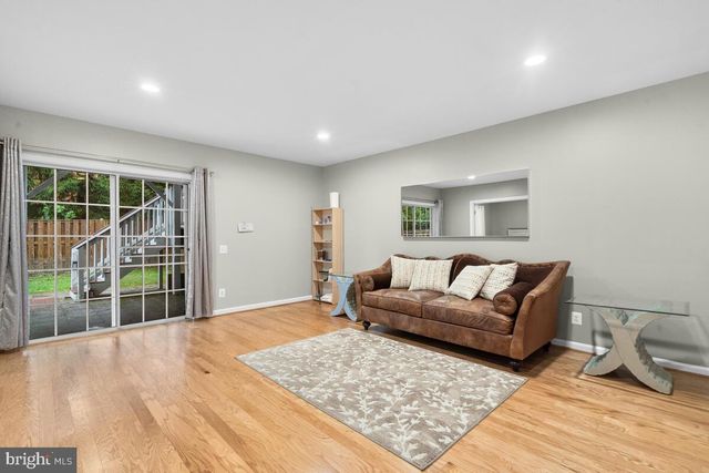 21762 CYPRESS VALLEY TER, Sterling, VA 20166