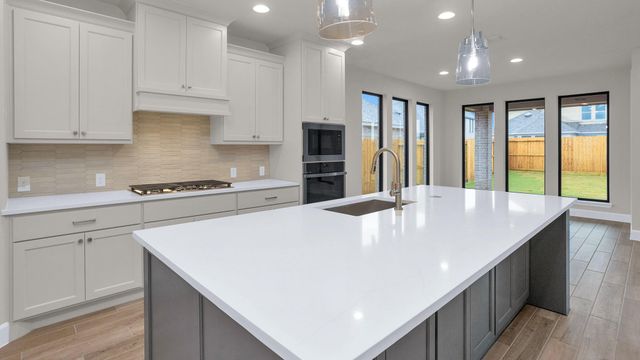 12010 Jacob Lane, Mont Belvieu, TX 77523