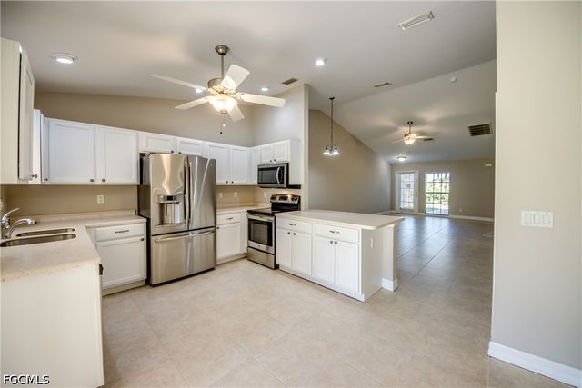 2937-3001 Santa Barbara BLVD 3001, Cape Coral, FL 33914