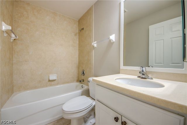2937-3001 Santa Barbara BLVD 3001, Cape Coral, FL 33914