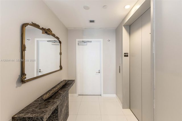 851 NE 1st Ave 4405, Miami, FL 33132