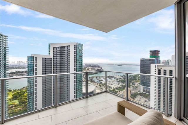 851 NE 1st Ave 4405, Miami, FL 33132