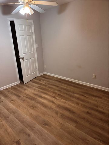 5541 3rd Street, Nevada, TX 75173