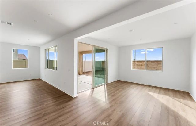 1568 Knott Court, Perris, CA 92571