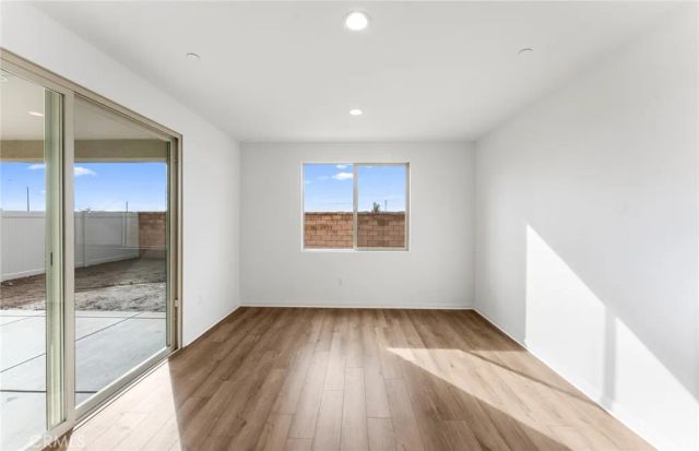 1568 Knott Court, Perris, CA 92571