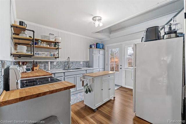 3040 Inman Street, Ferndale, MI 48220