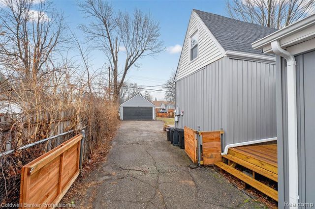 3040 Inman Street, Ferndale, MI 48220