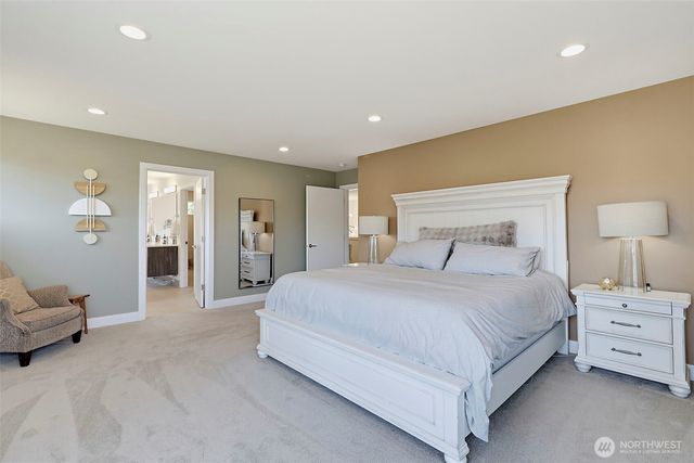 11815 SE 218th Place, Kent, WA 98031