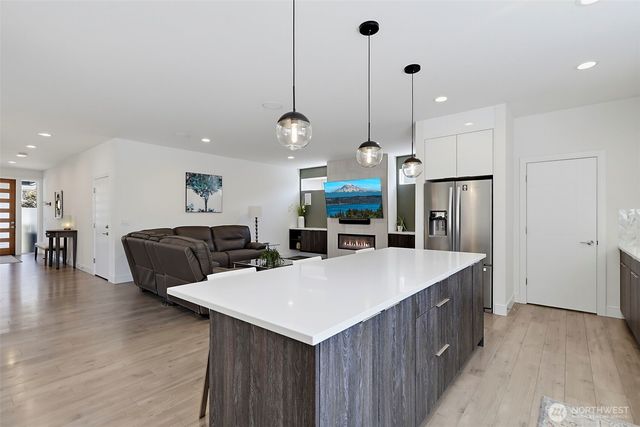 11815 SE 218th Place, Kent, WA 98031