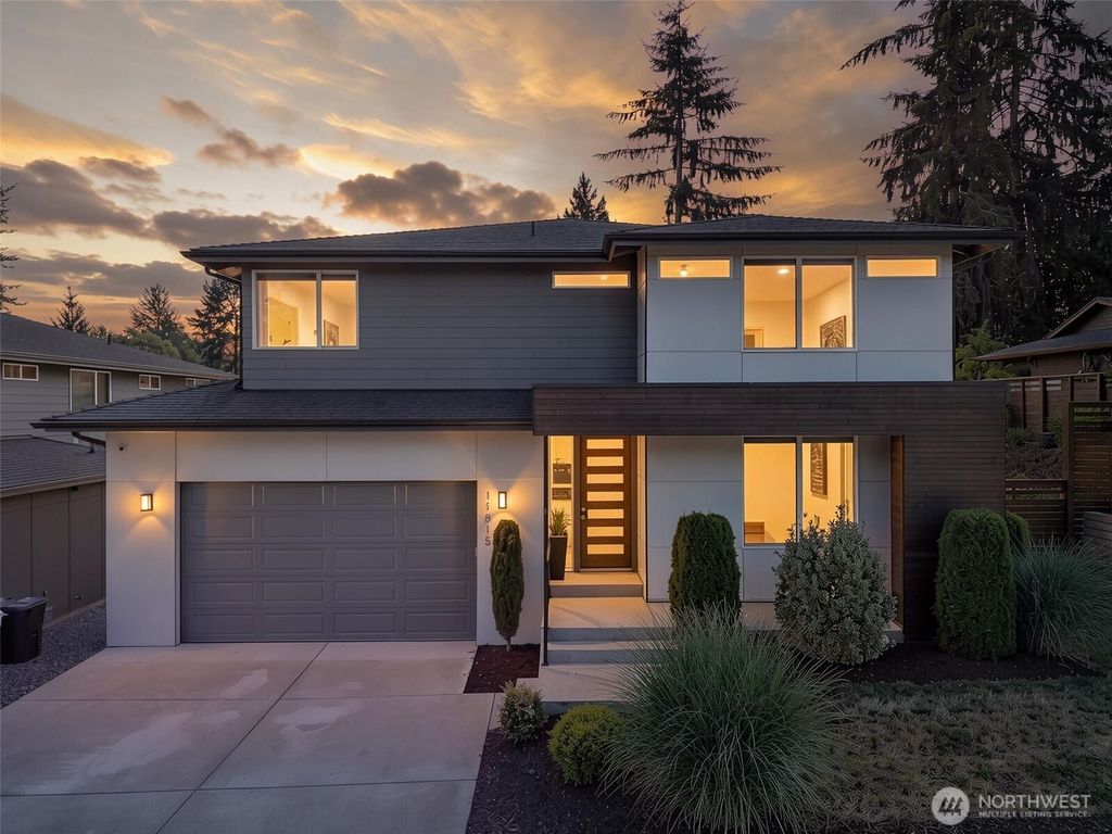 11815 SE 218th Place, Kent, WA 98031